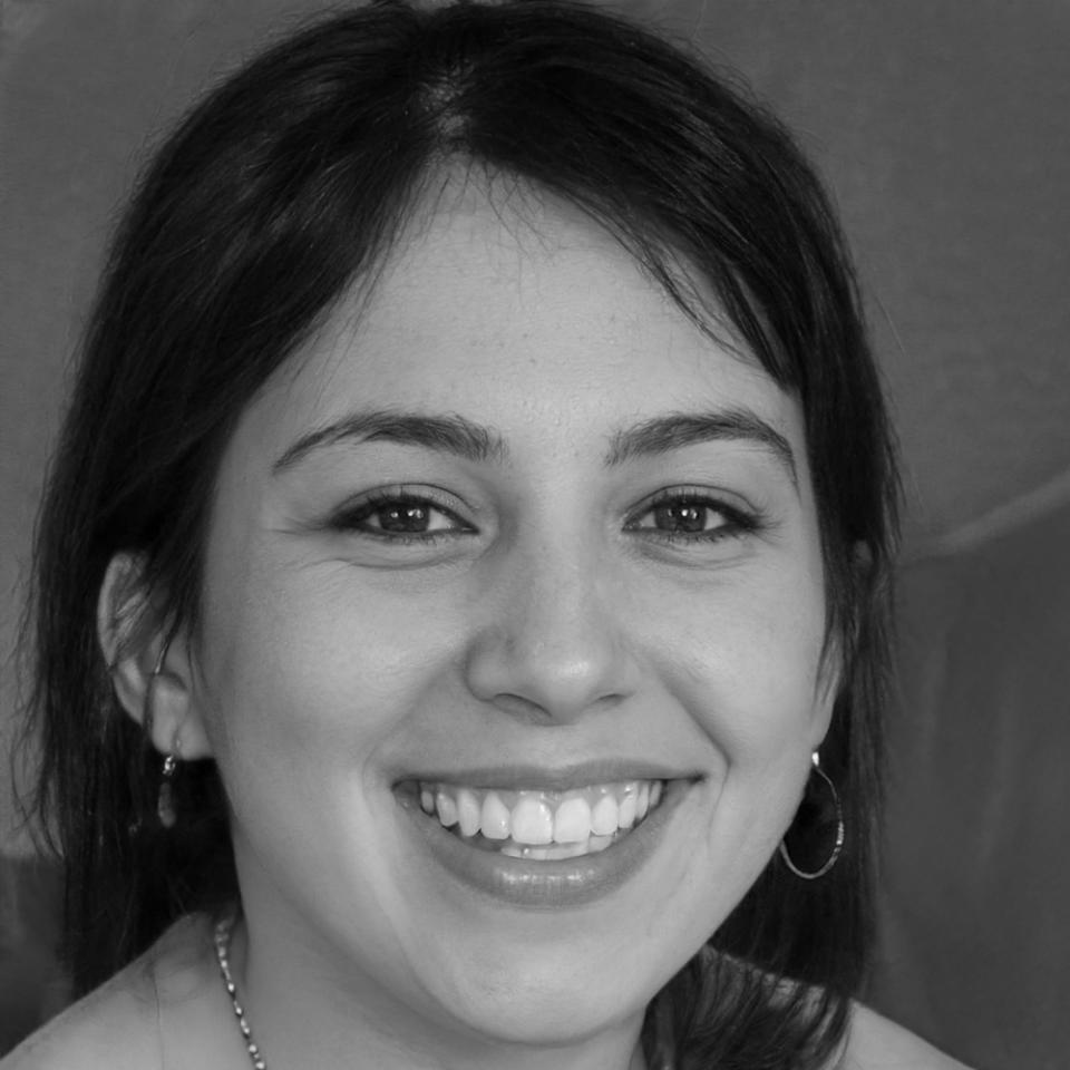 Leiterin Analyse bei caloryntiva